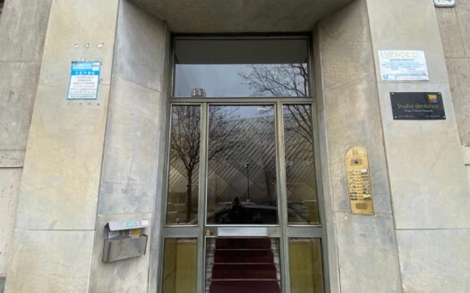 TRILOCALE FRONTE POLITECNICO COMPLETAMENTE ARREDATO